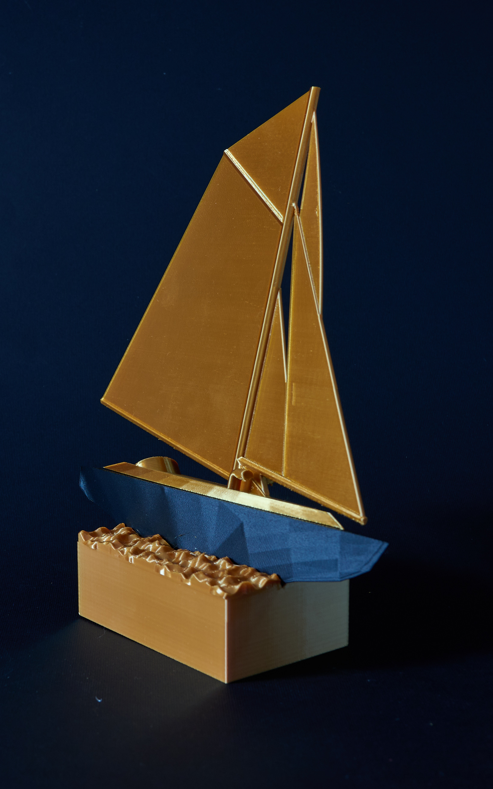 Cutter Flat Gold, vista principale