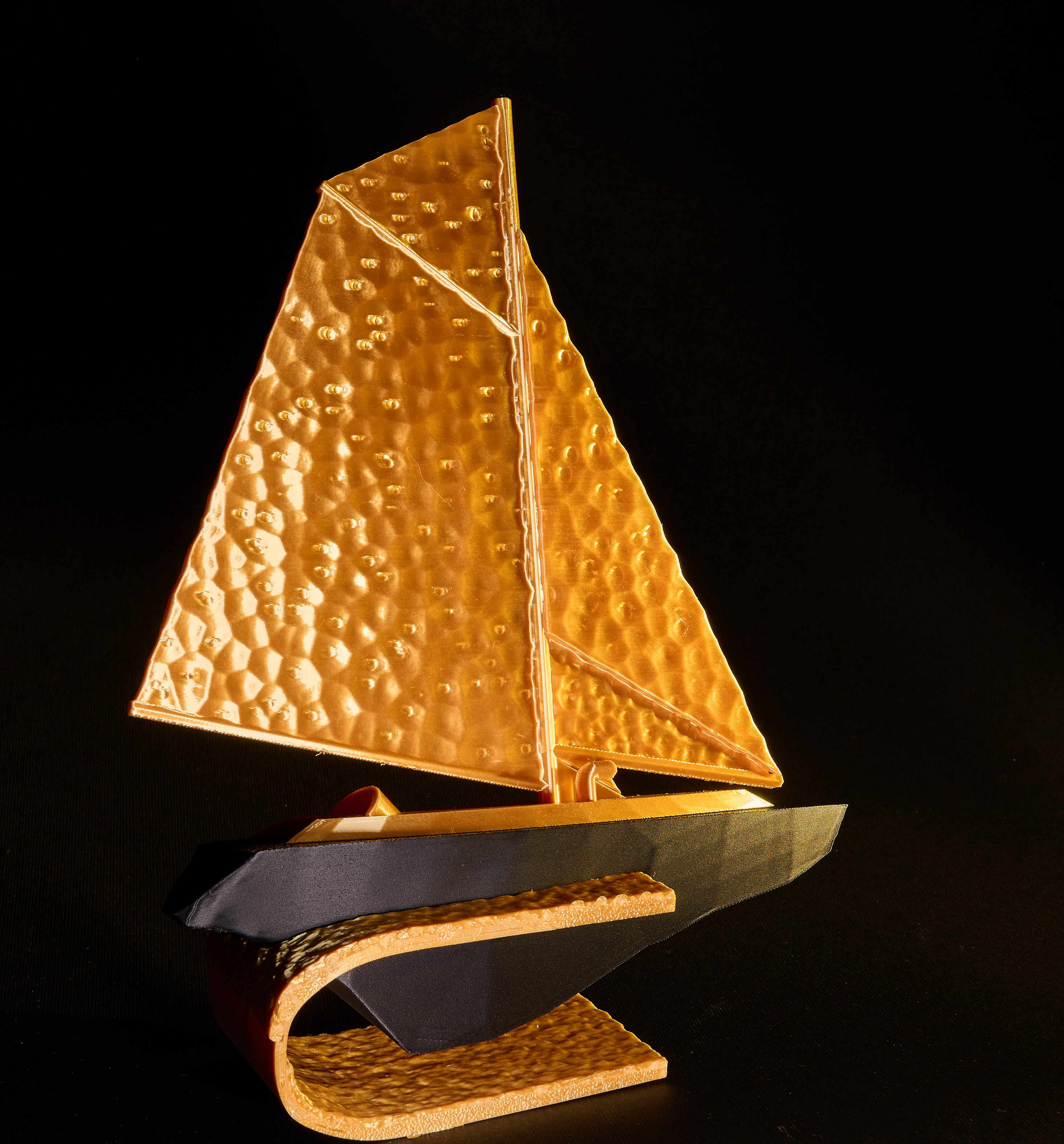 Sailboat Wind Gold, dettaglio 3