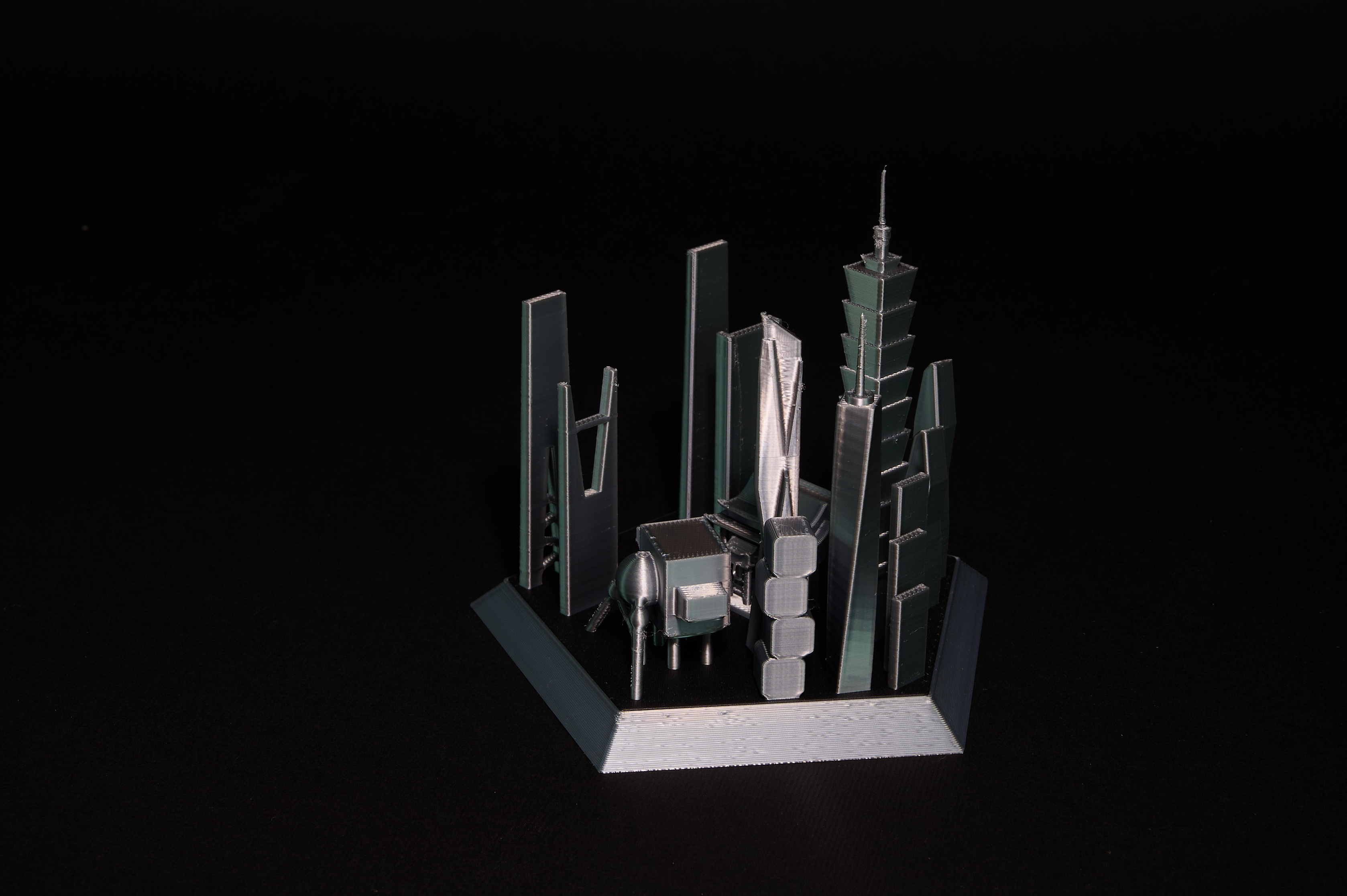 Metropolis, dettaglio 1