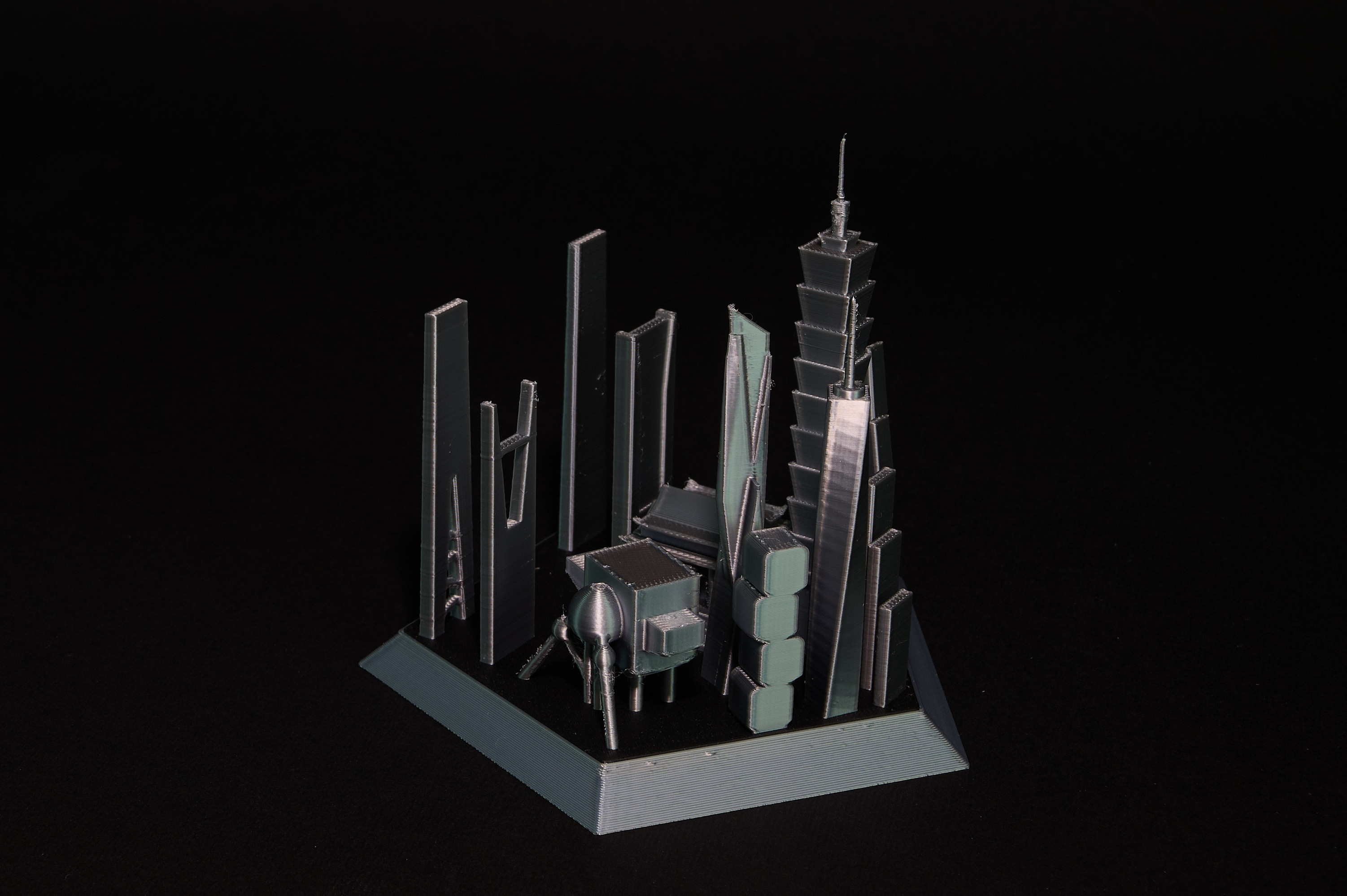 Metropolis, dettaglio 4